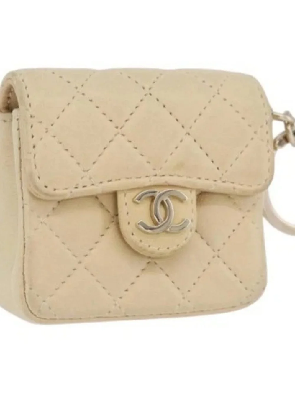 CHANEL Matelasse Pouch Lamb Skin Beige Gold CC Auth BA10922